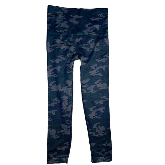 Spanx New $68 Look At Me Now Cropped Seamless Leggings Medium Black Camo - Picture 6 of 7